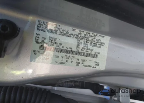 2014 Ford Focus Se z USA, uszkodzony, nr VIN 1FADP3K24EL202140